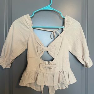 SUPER CUTE BOUTIQUE PUFF SLEEVE BLOUSE